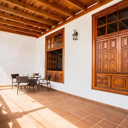 بيت للعطل Guanapay Home, En El Centro De Teguise تيغيسي